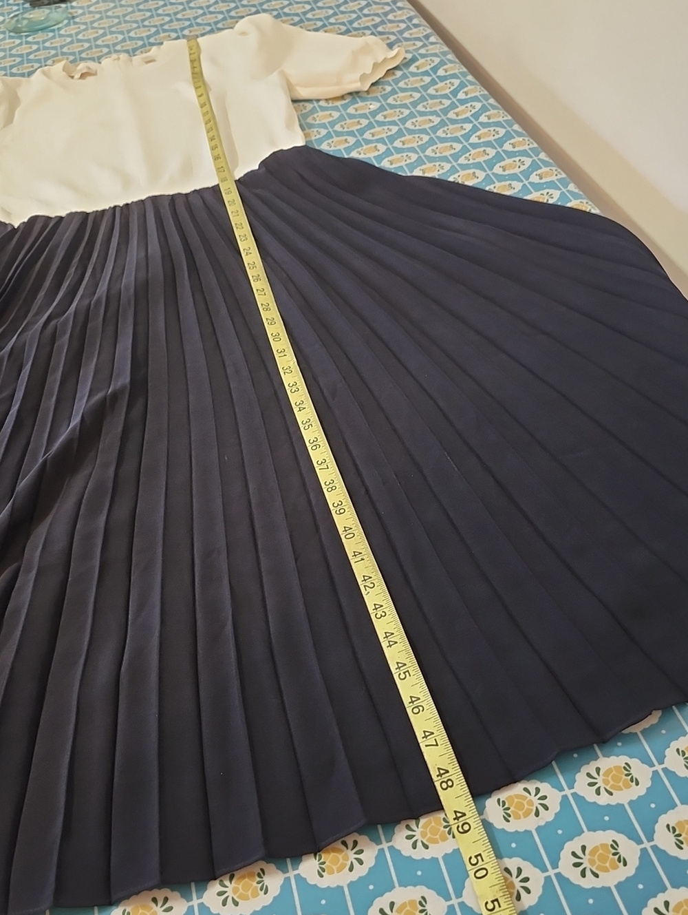 Ted Baker Navy & White Pleated Midi Dress Size 10 Office Minimalist - Picture 7 of 10